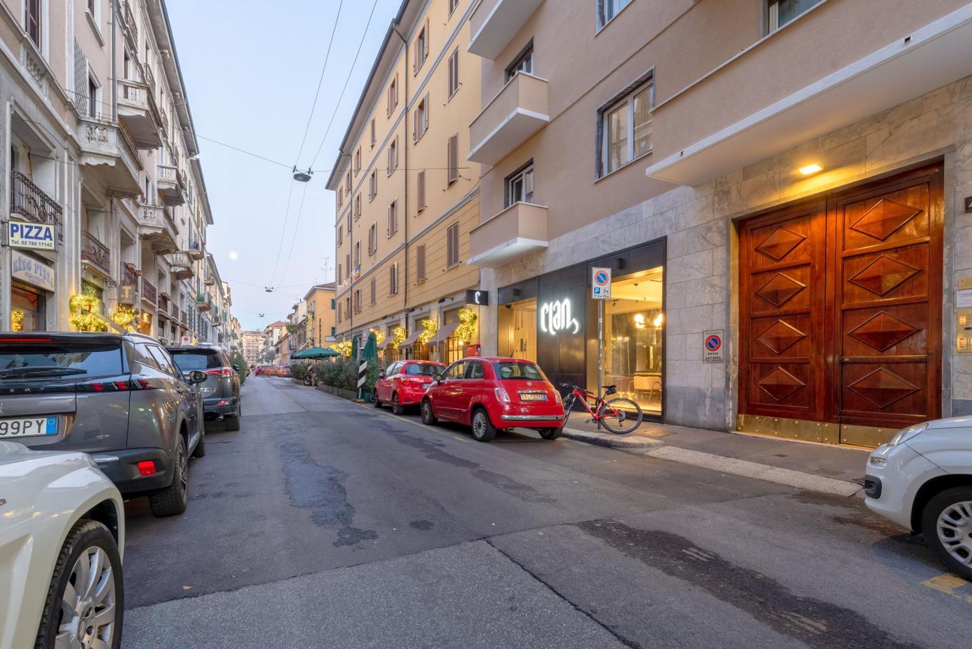 Fashion Loft 8 Min To Duomo Apartment Milan Bagian luar foto